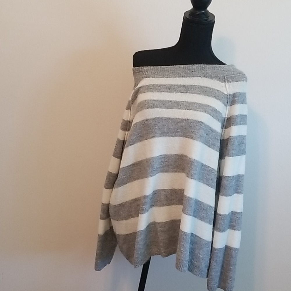 Oversized sweater